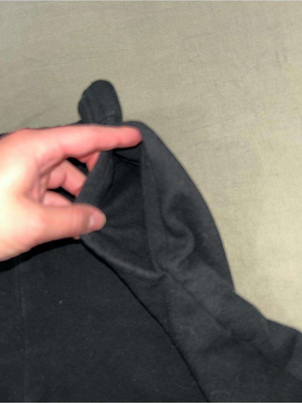 Shorts - Picture 2 of 3